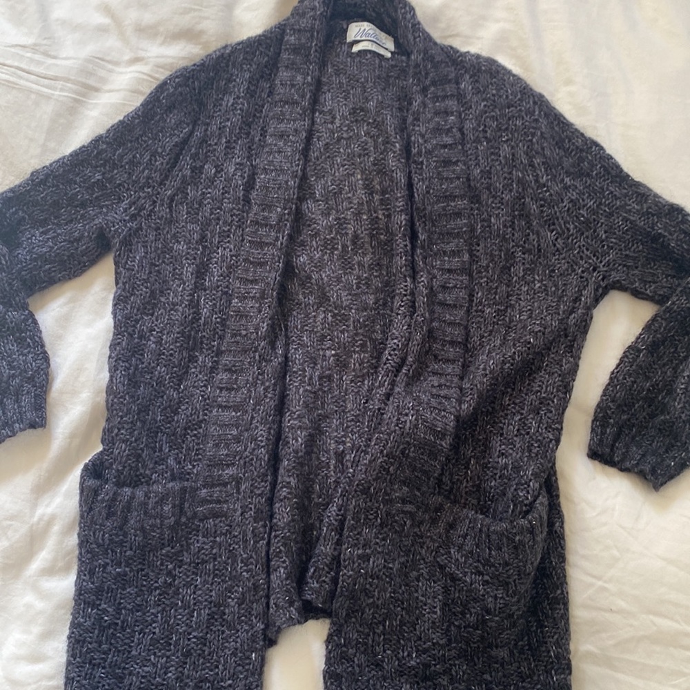 Wallace gorgeous lightweight cardigan